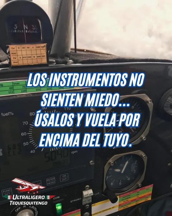 Cabina de instrumentos de ultraligero